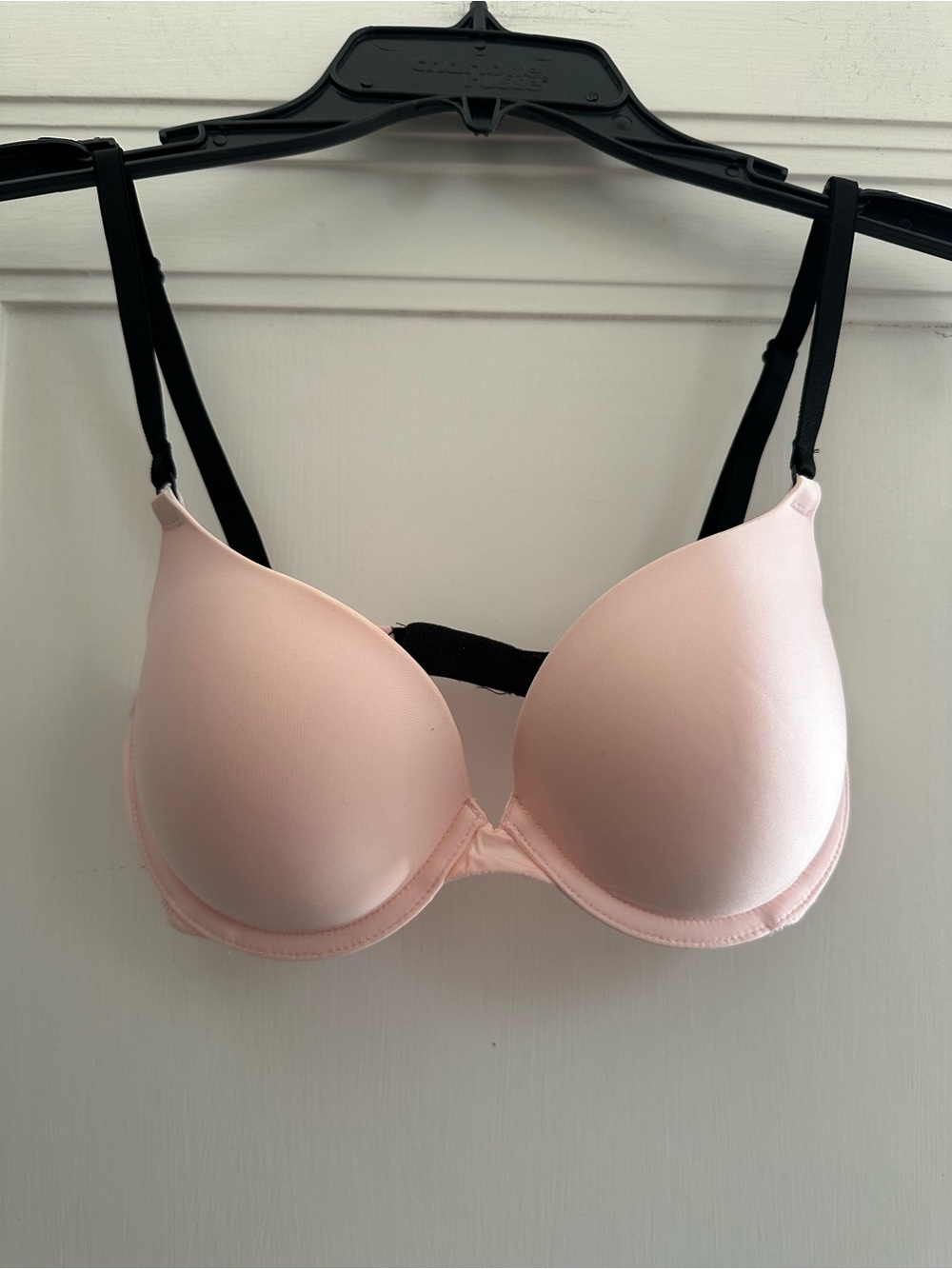 Victoria's Secret Light Pink Underwire Bra with Black Straps - 32D